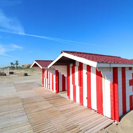 Global Properties, Practico En La Playa De Canet Canet d'En Berenguer